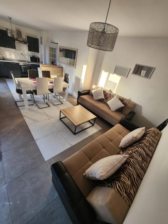 Ferienwohnung Flat Genay  Exterior foto